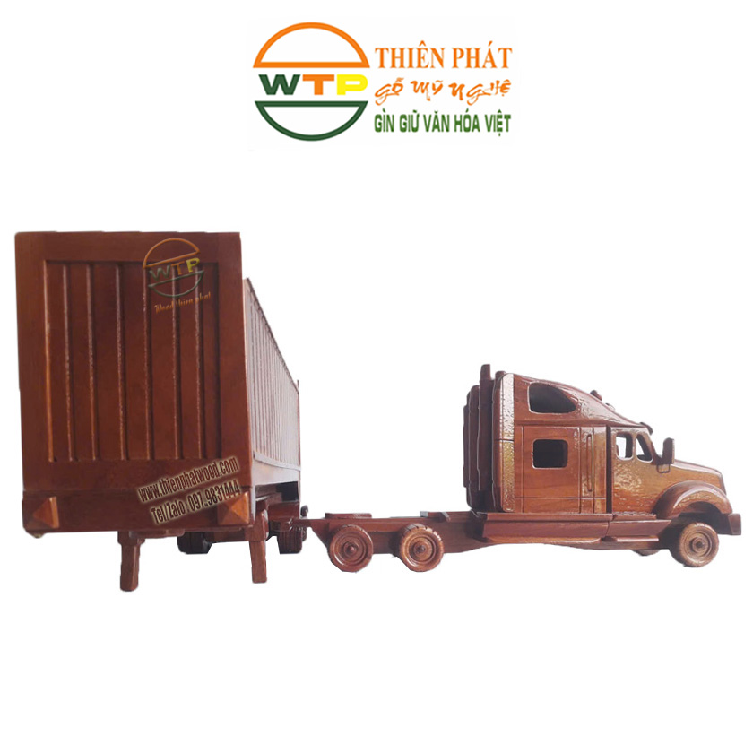 mô hình xe container còn thể hiện tinh thần lao động và sự kiên trì trong hành trình phát triển.
